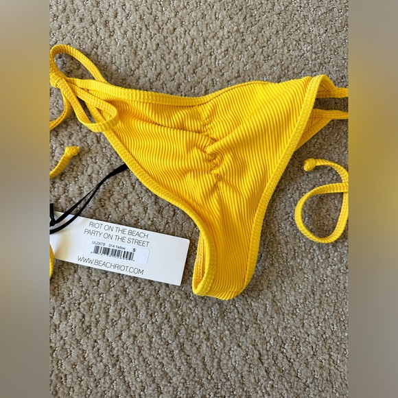 Beach Riot Yellow Bikini Bottom - Picture 3 of 3